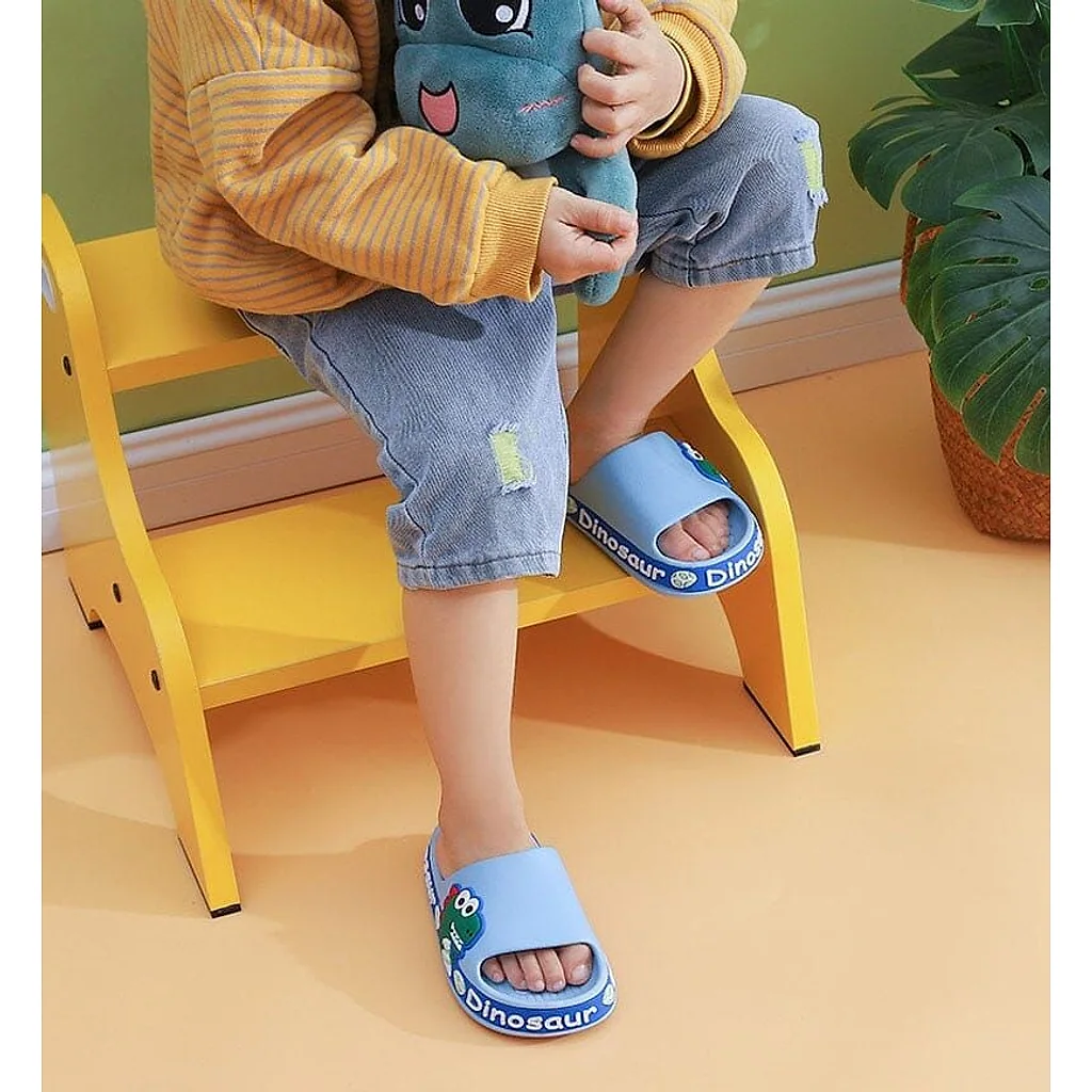 Chinelo Infantil Anti-Derrapante Dino — imagem 10