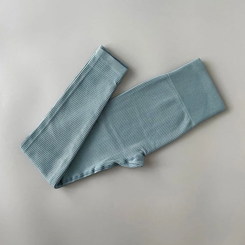 Calça Legging Push Up Sem Costura de Academia — imagem 3