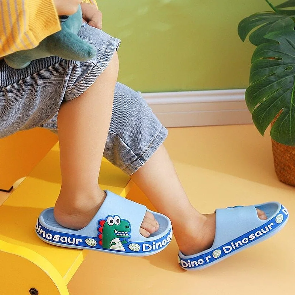 Chinelo Infantil Anti-Derrapante Dino — imagem 2
